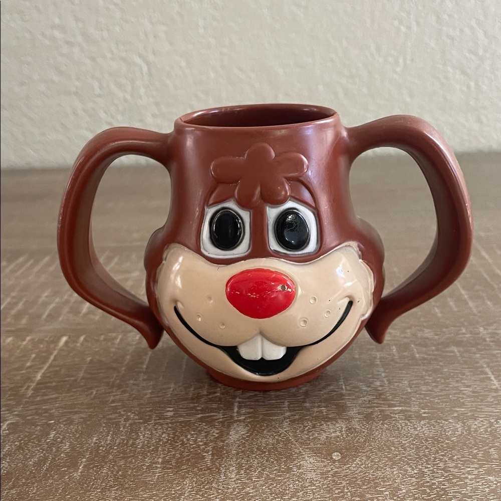 Vintage Nestle Quik Rabbit Brown & Red Cartoon Character Plastic Mug